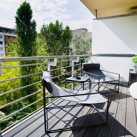 Suiteangel - Luxury Design Condo With Free Garage Budapest Exterior photo