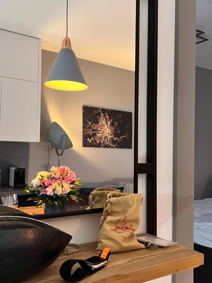 Suiteangel - Luxury Design Condo With Free Garage Budapest Exterior photo